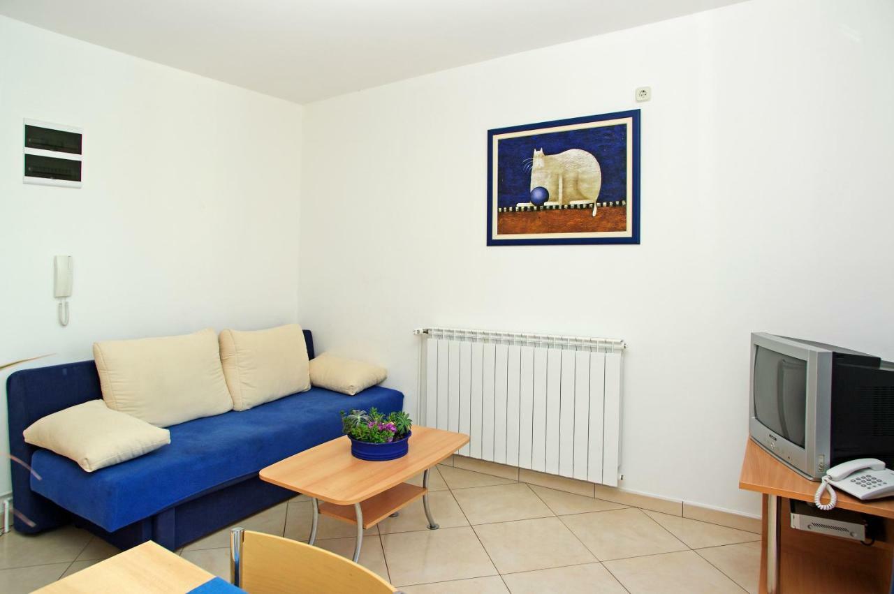 Apartments Villa Vallum Bol Exterior foto